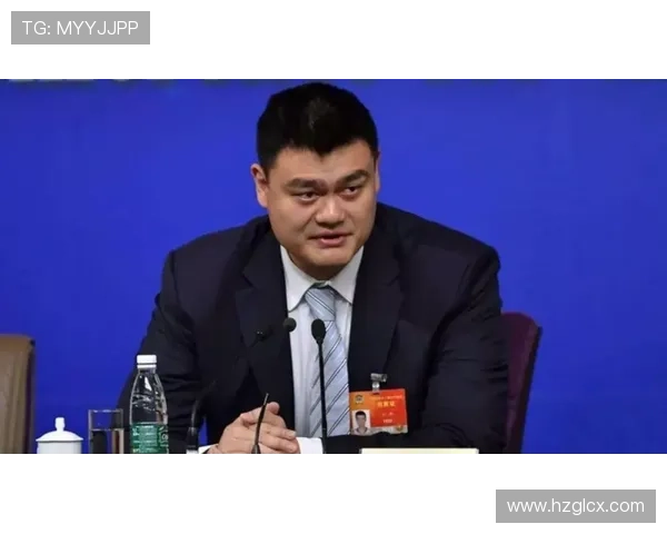 杨毅谈CBA赞助内幕称耐克曾垄断买脚名额每人200万且限制不超五人 杨毅谈CBA赞助内幕称耐克曾垄断买脚名额每人200万且限制不超五人